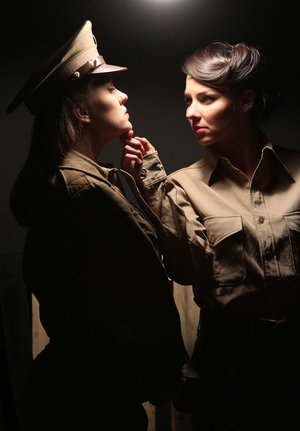 18 year old girl Amber nudes the cum from her bf's cock after they screw